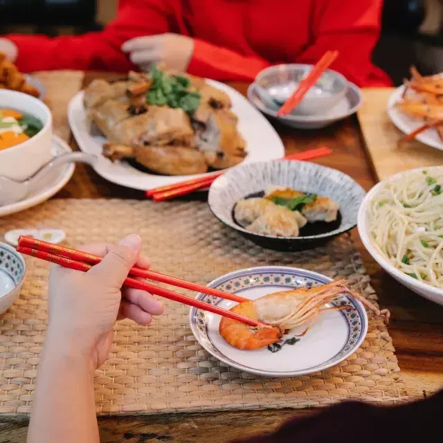 餐桌上的中国菜